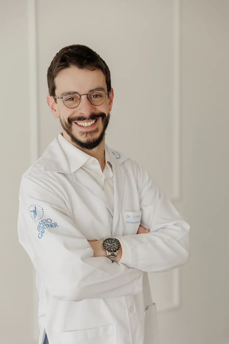 Dr. Lucas Larocca